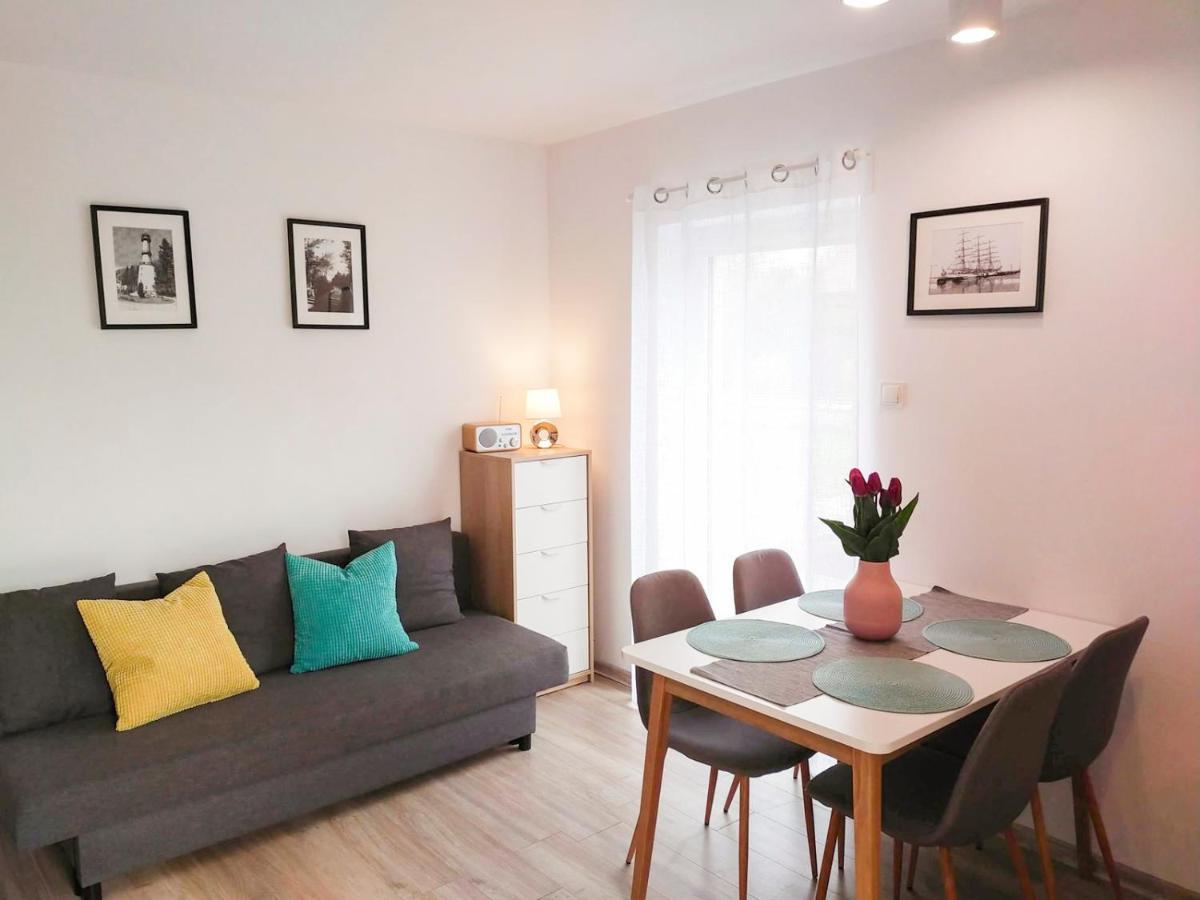 Blekit Apartamenty Przy Jastrzebiej Mieroszyno Bagian luar foto