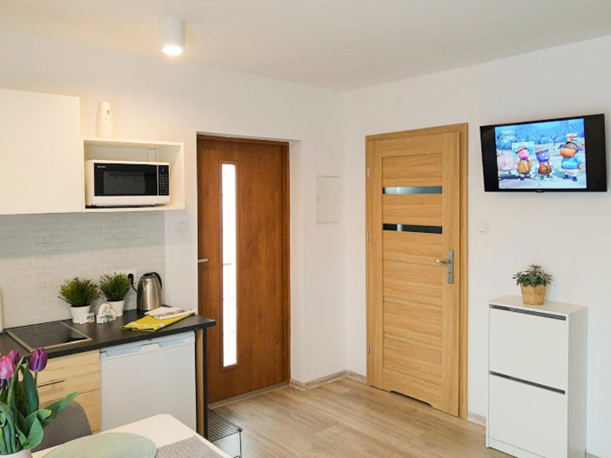 Blekit Apartamenty Przy Jastrzebiej Mieroszyno Bagian luar foto