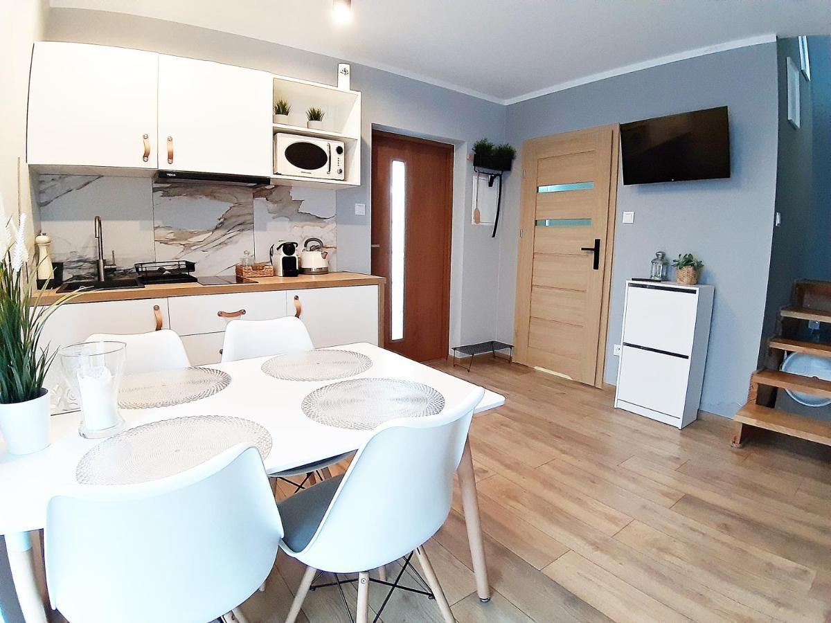 Blekit Apartamenty Przy Jastrzebiej Mieroszyno Bagian luar foto